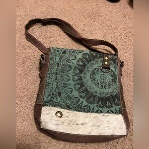 💨“Myra‎ Bag”